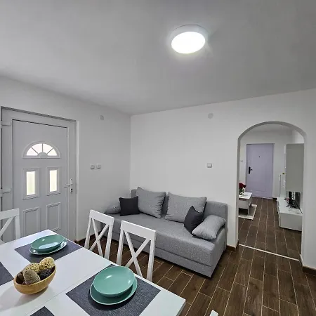 Apartmani Bambi 2 Soko Banja Exterior photo