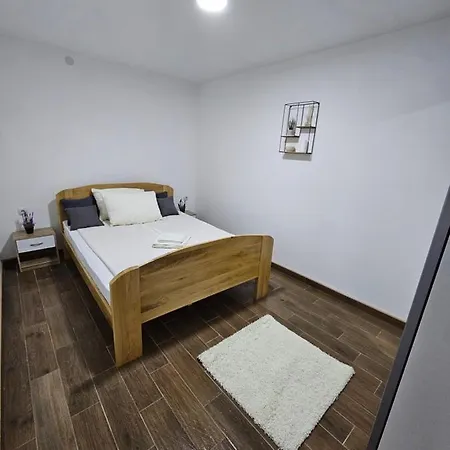 Apartmani Bambi 2 Soko Banja Exterior photo